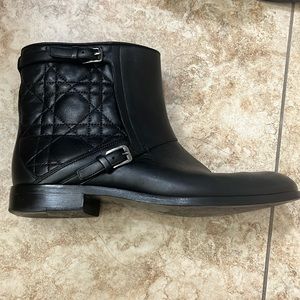 💯 Authentic Dior Cannage Nappa leather Boots!